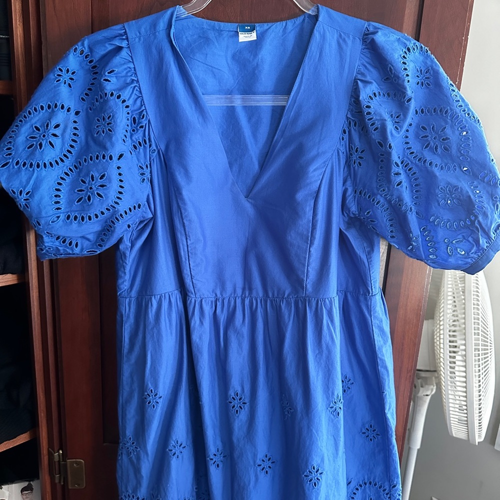 Old Navy royal blue dress.